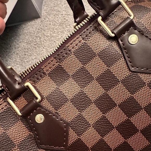 Brown checkered purse - Picture 6 of 6